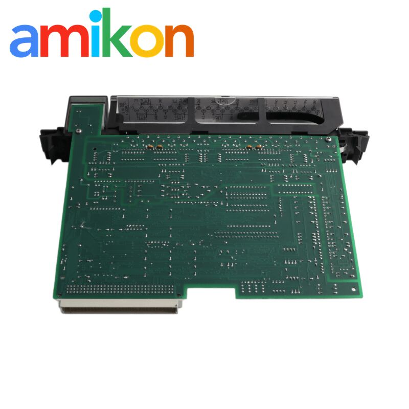 GE IC697ALG320 Analog Output Module with Four Output Channels and 0-20 mA / 4-20 mA